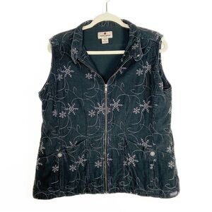 Woolrich Cotton Corduroy Full Zip Sleeveless Snowflake Front Pocket Vest